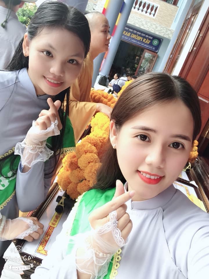Ảnh Gái Mặc Váy Ngắn Che Mặt Nét Đẹp Trẻ Trung, Tinh Tế Tạo Nên Sức Hút Khó Cưỡng Trong Cộng Đồng Mạng
